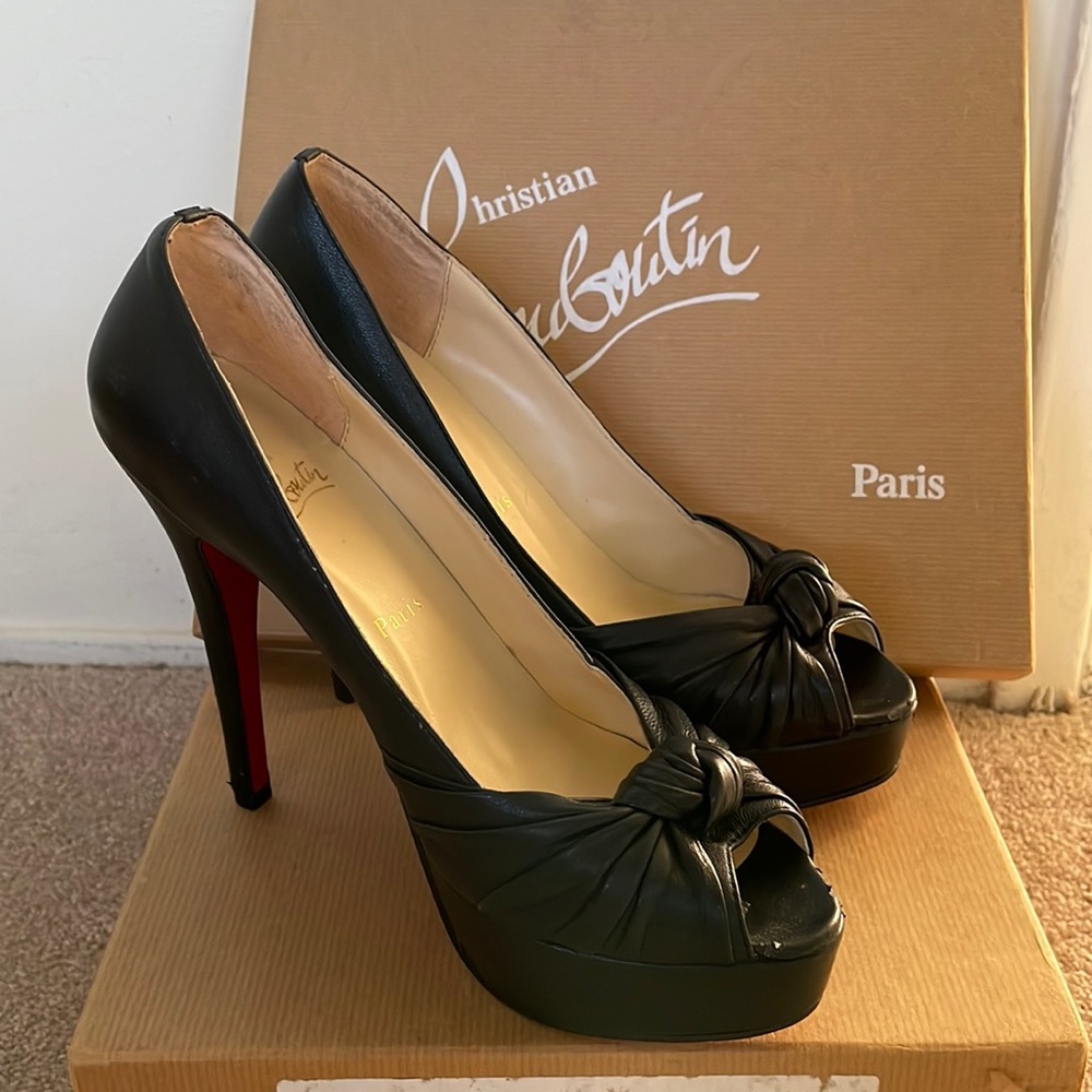 Christian Louboutin Black heel size 38 Italy